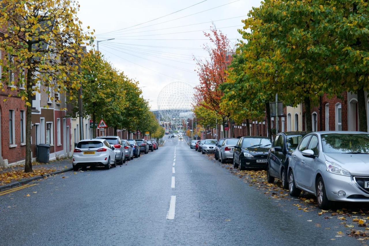 Broadway Belfast! Central Location! Sleeps 6! Kültér fotó